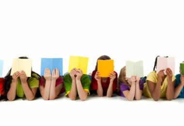 Les livres de poche : une lecture essentielle pour les enfants ?